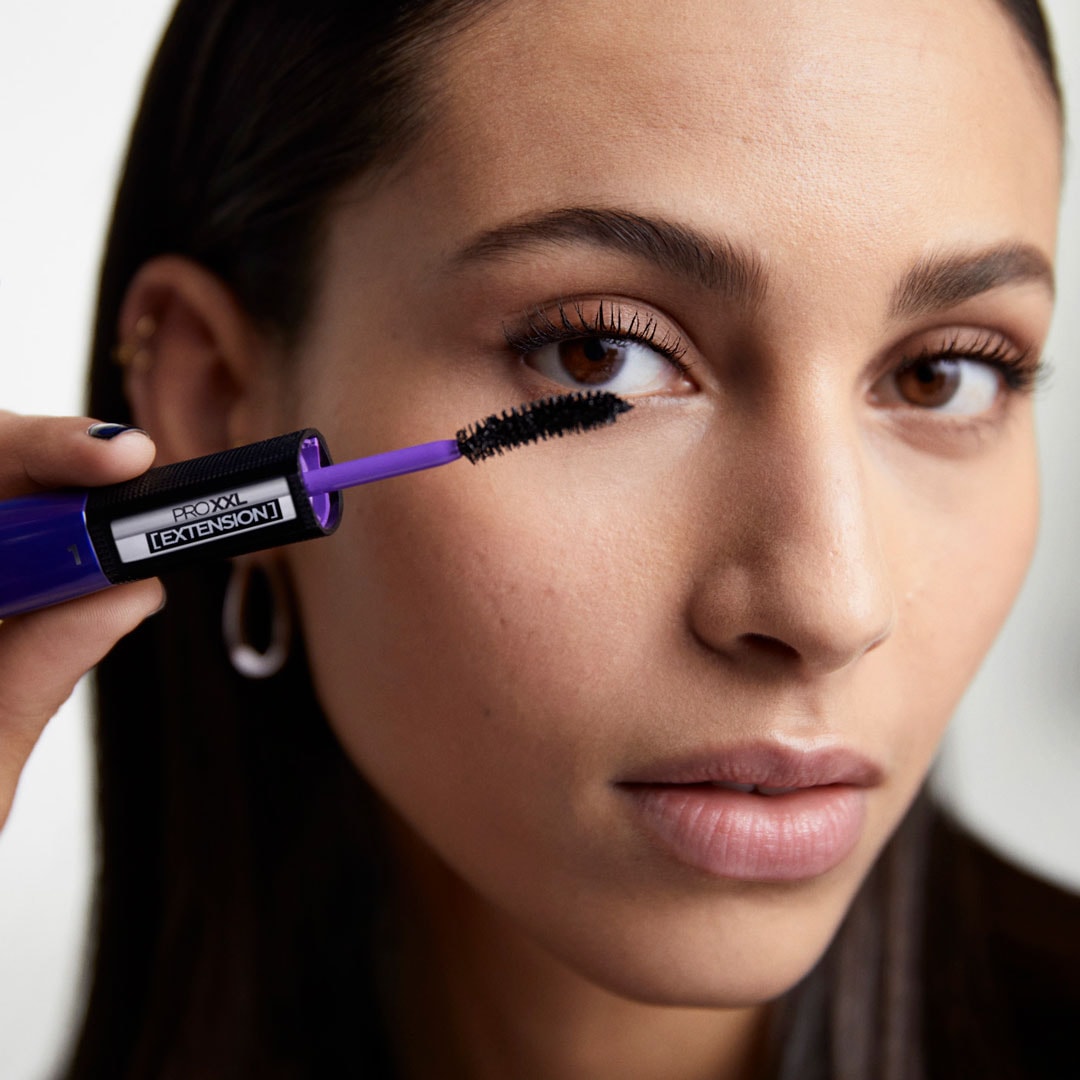20220225 Digital Proxxl Mascara Extension Still Application1 Dmi Image Na No Cta